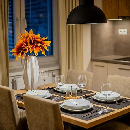 Old Town City Center Apartment 1 - Private Parking Included Košice Eksteriør bilde